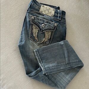 Women's Blue Jeans with Embellished Pocket